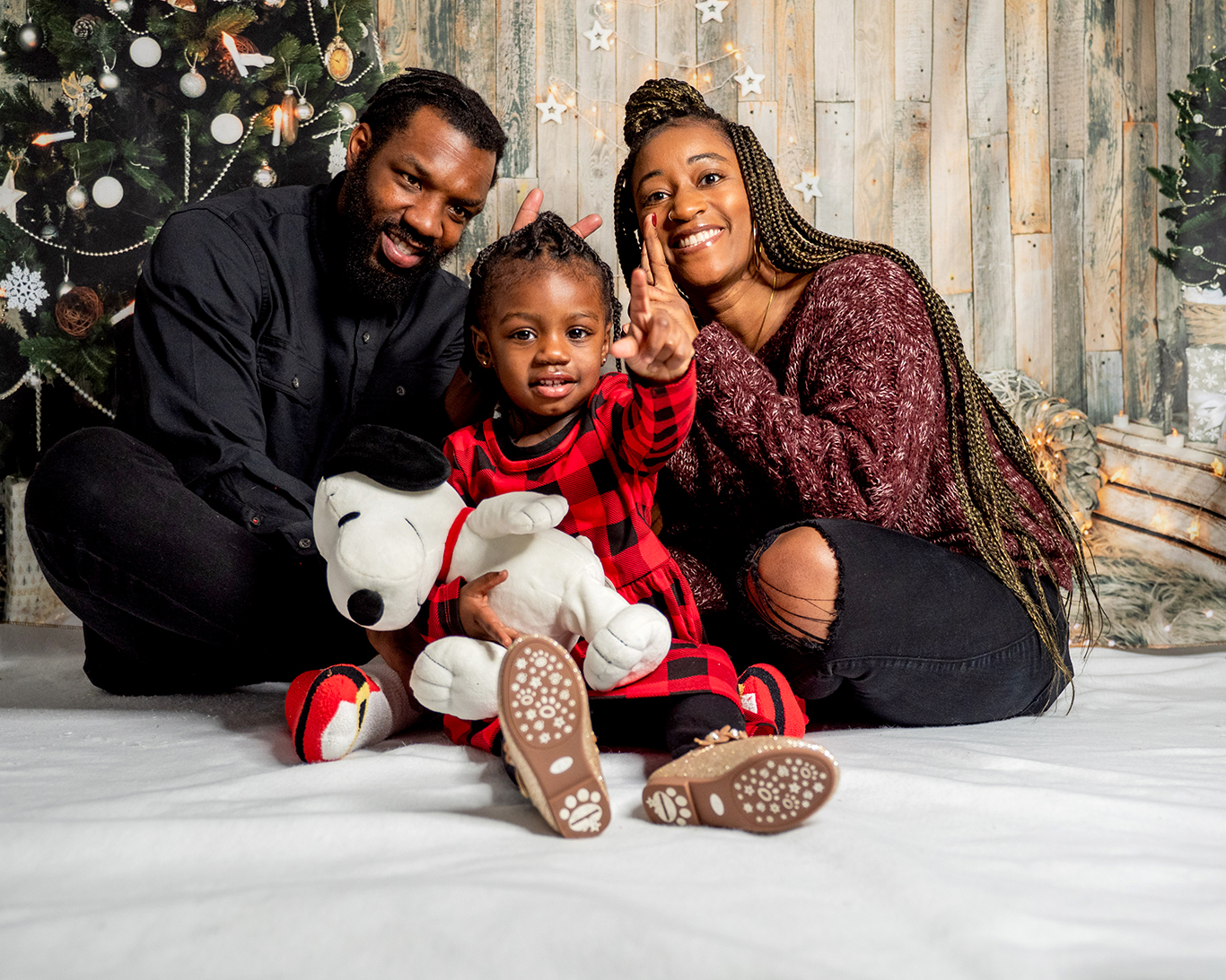 Family Christmas photography in the studio for the holidays